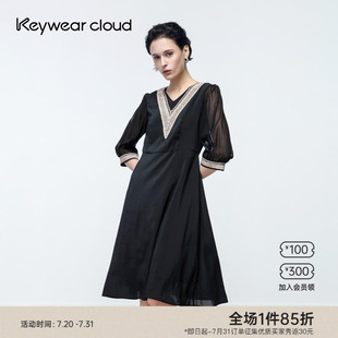 洋气透气深V度假风五分袖 Keywearcloud奇威夏季 高腰A字裙连衣裙