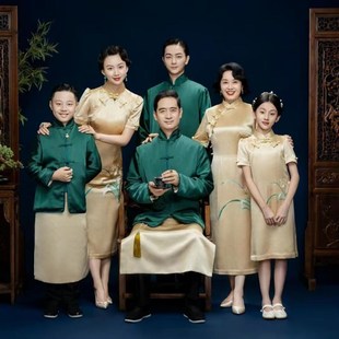 新年新r中式 新品 兒童唐裝 套裝 影樓6口拍照親子服飾 全家福寫真服裝
