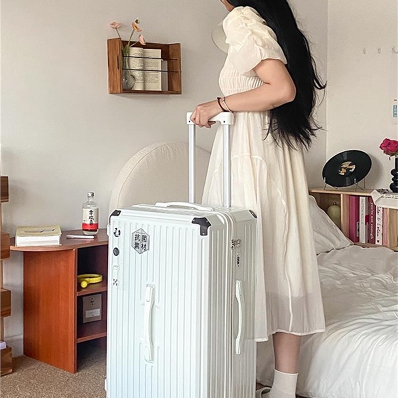 行李箱为女孩与好看和大容量旅行手推车案例2025新加厚28英寸密码