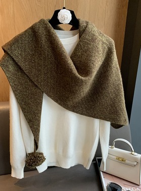 2025新款披肩时尚百搭细针重磅毛球三角巾100%羊毛围巾加厚保暖