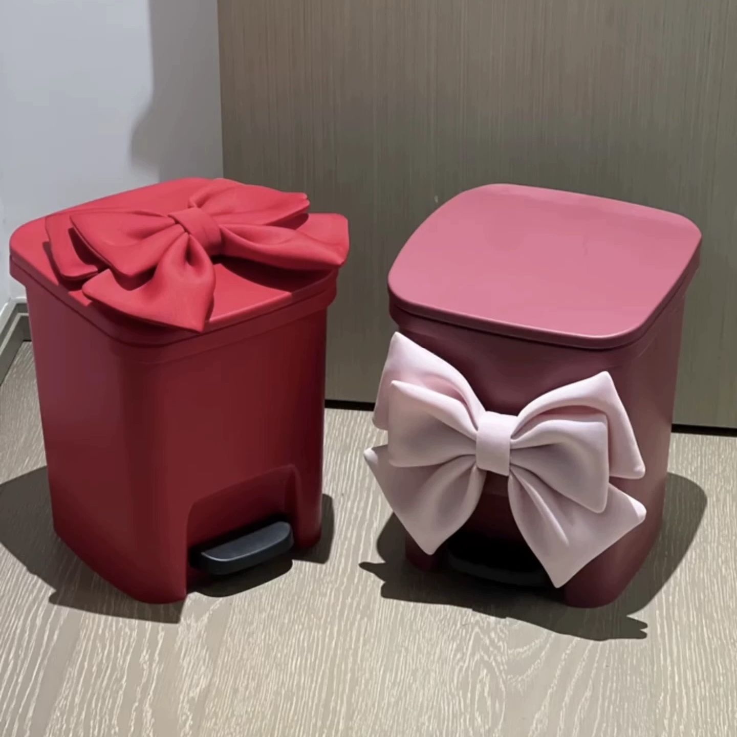 婚房蝴蝶结垃圾桶客厅沙发