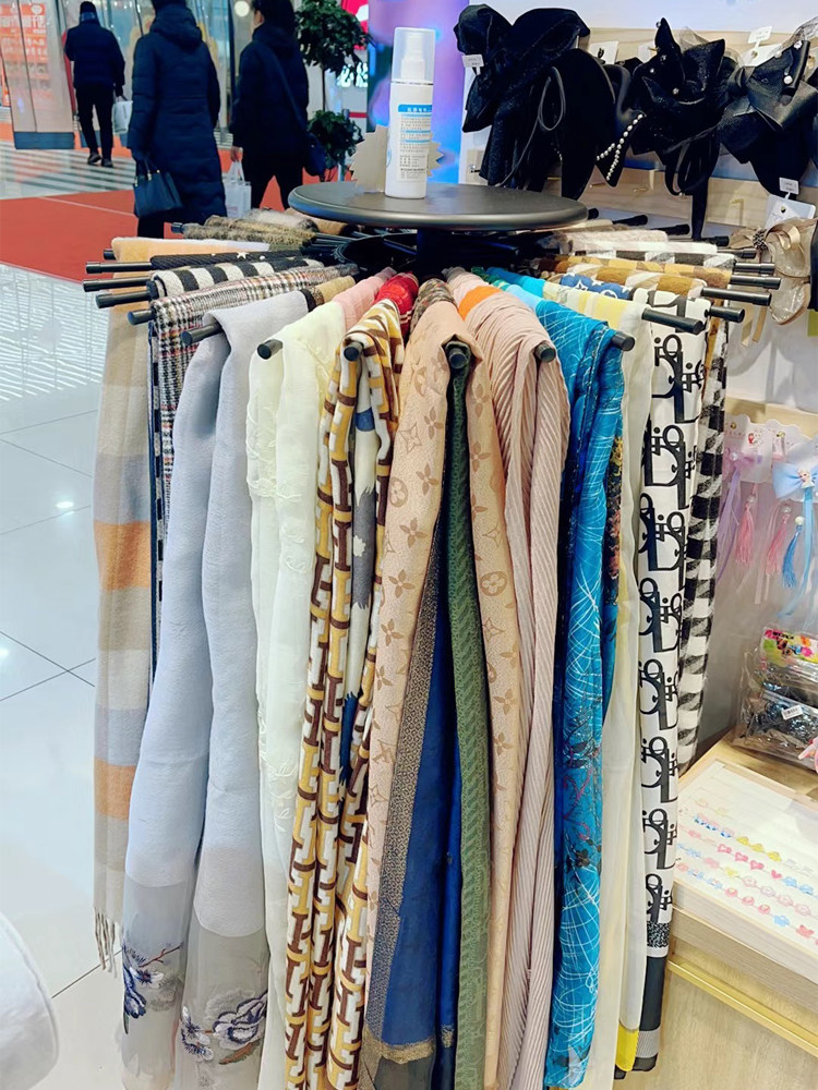 铁艺围巾架子丝巾展示架落地式服装店挂布料披肩陈列货架圆形旋转