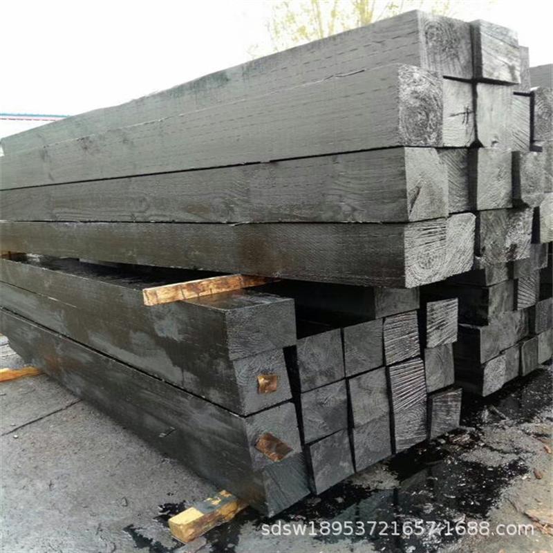 落叶松枕木 樟子松防腐枕木 辐射松油浸枕木规格全厂家