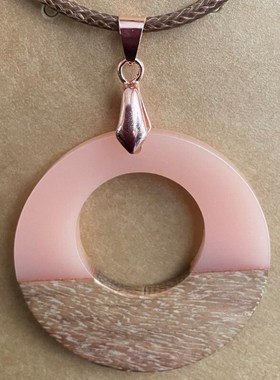 简约树脂夜光吊坠发光项链个性纯手工情侣男女生日礼物