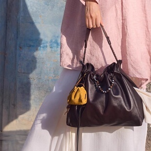 【文淇同款】山下有山百纳托特包大容量垃圾袋通勤流浪包单肩斜