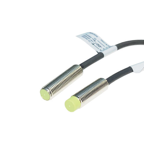 M8小型接近开关PR08-1.5DN/1.5PD/2DN传感器直流三线金属感应器