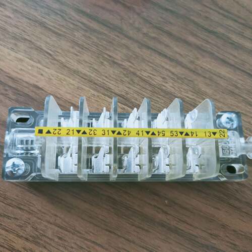 GCE7002397R0119辅助开关S8S95NO/5NC
