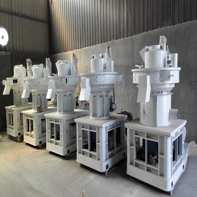 锯末木屑压块设备生物质颗粒机燃料颗粒成型机器环模木屑颗粒器