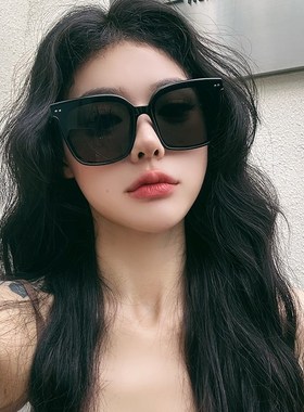 复古女款方形黑色超大款级质感显脸小气质网红墨镜度假太阳眼镜