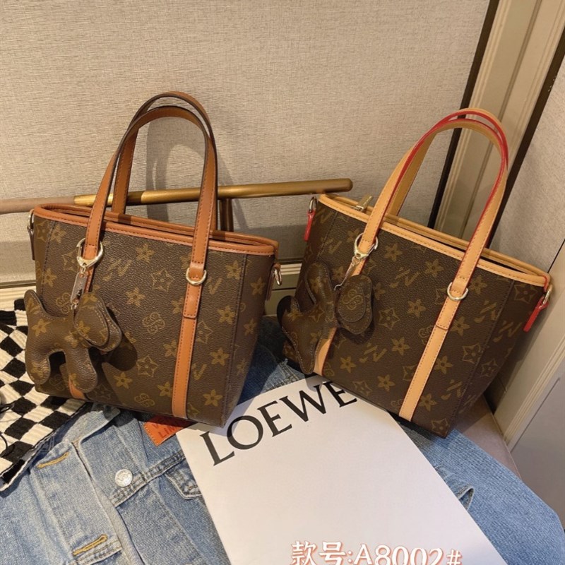 优草坊女包新款时尚百搭单肩斜挎包小众高级感菜篮子包包手提包潮