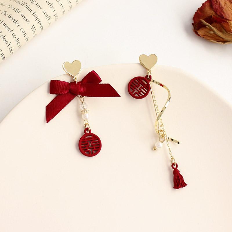 中国风囍字新年主题耳钉喜庆不对称耳环搭配敬酒服红色耳饰耳夹女