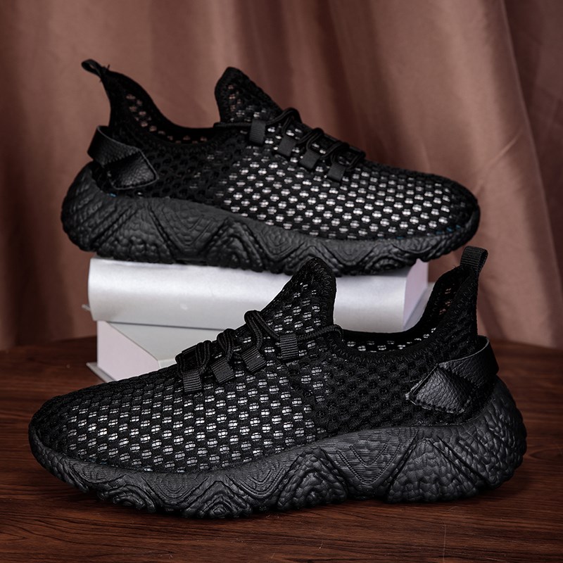 夏季透气薄款网鞋男2025新款全黑色轻便软底运动鞋男镂空单网面鞋