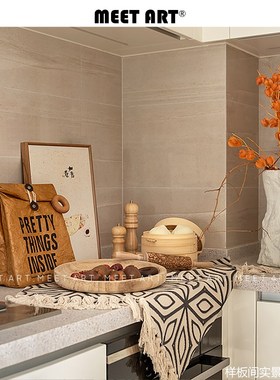 侘寂中古原木风样板间厨房摆件组合研磨器砧板餐板家居展厅饰品