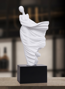 北欧简约抽象艺术轻奢高档电视墙酒柜装饰送礼书房办公室桌面摆件