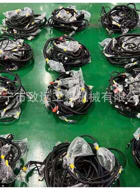 配件 PC200-8先导手柄进油管螺丝 6751-71-511 200配件