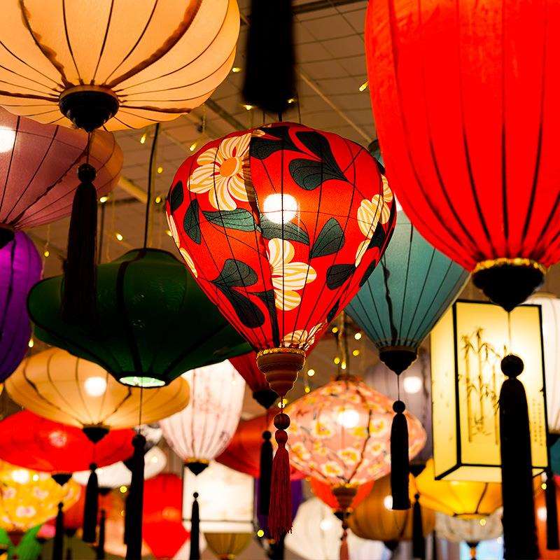 日式灯笼悬挂古风场景布置网红户外防水花灯复古装饰灯中国风宫灯