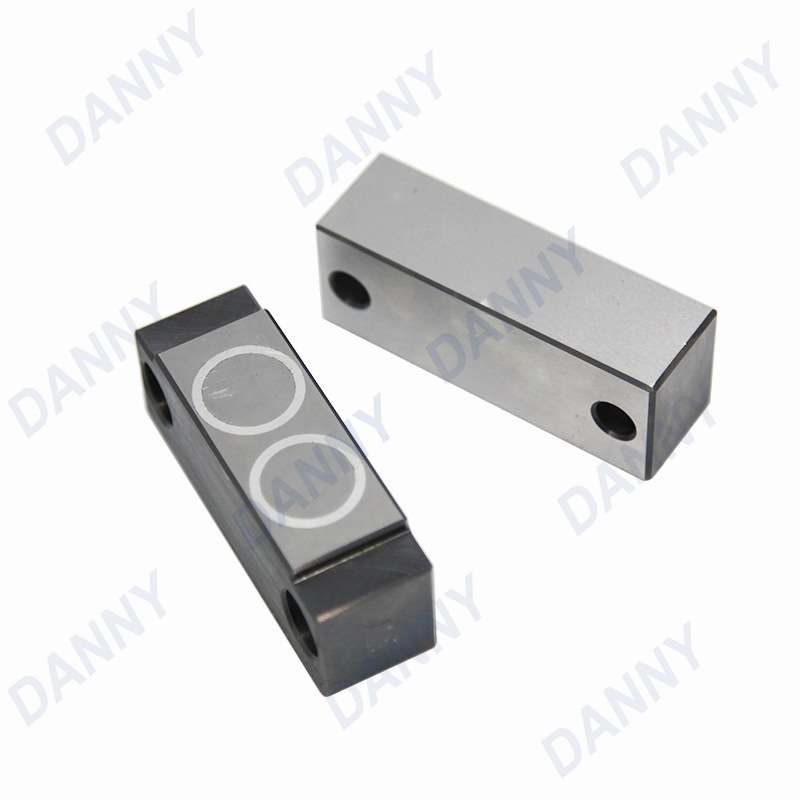 供应磁力锁模扣MLK-100 精密MPLK锁模组件 模具标准件系列  C