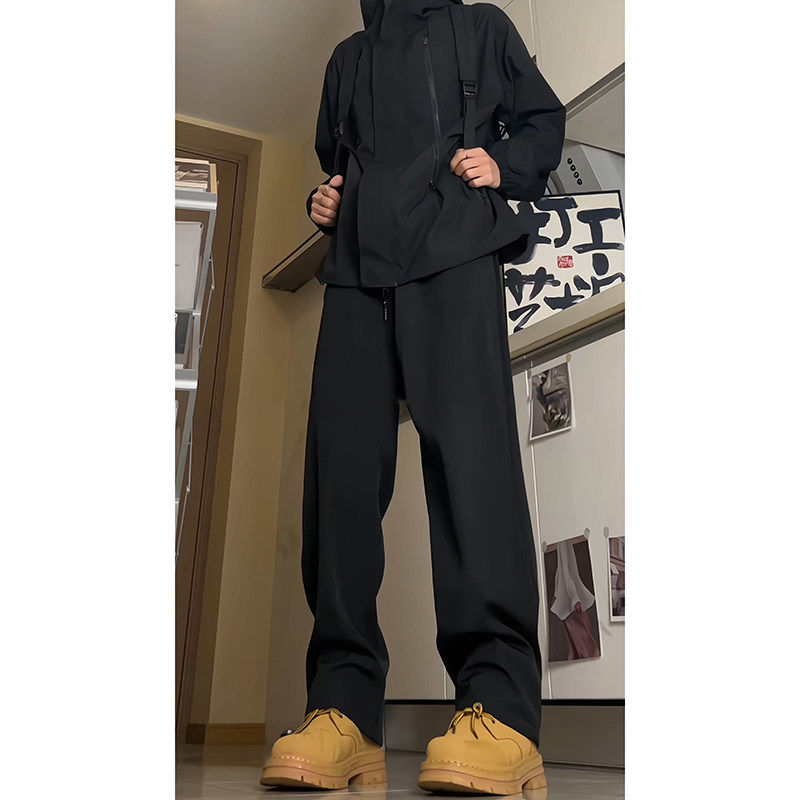 黑色软壳冲锋裤男款春秋美式直筒青少年工装裤子垂感阔腿休闲西裤