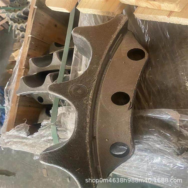 推土机SD23驱动齿块配套螺栓工程机械齿块