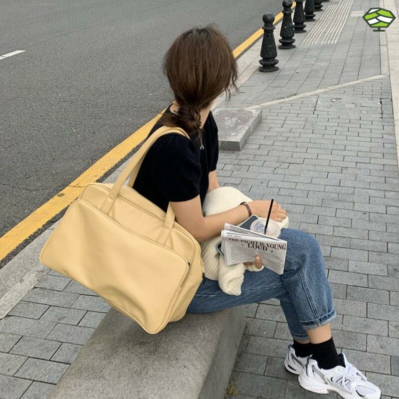 极速短期旅行包大容量短r途出差单肩大潮流女2023秋冬新款行李包