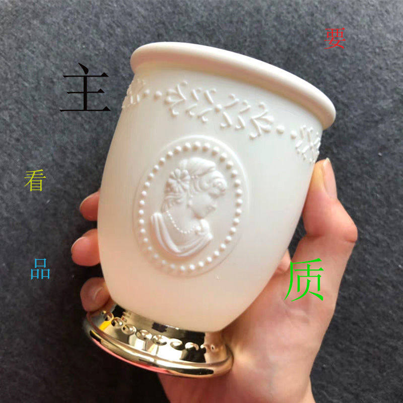 拉杜丽日本贵族浮雕宫廷风化妆刷防尘收纳筒彩妆桌面收纳盒