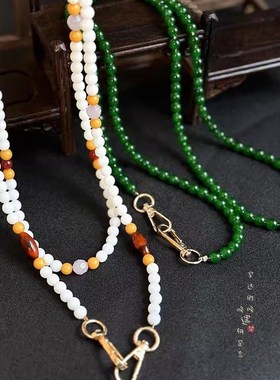 国风绿色珠子串珠项链女2024新款新中式复古国风手机链斜挎链配饰