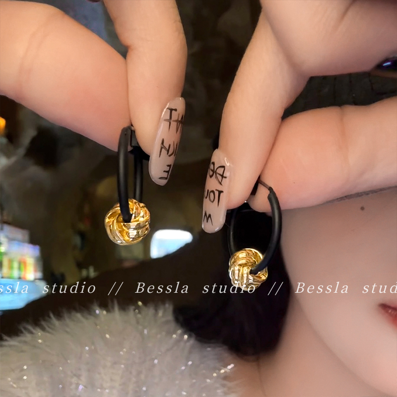 黑色复古港风绳结耳环冷淡风