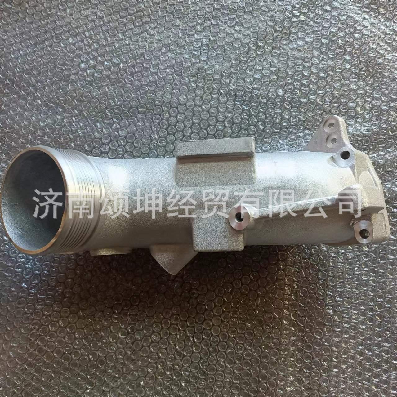 供应重汽曼MC11发动机配件202V09411-0870中冷后进气管