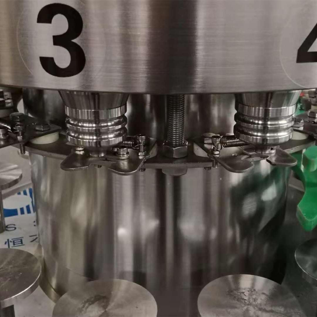 n自动白酒定灌装 厂家直供桶 黄酒米酒瓷瓶大白酒灌机装量机