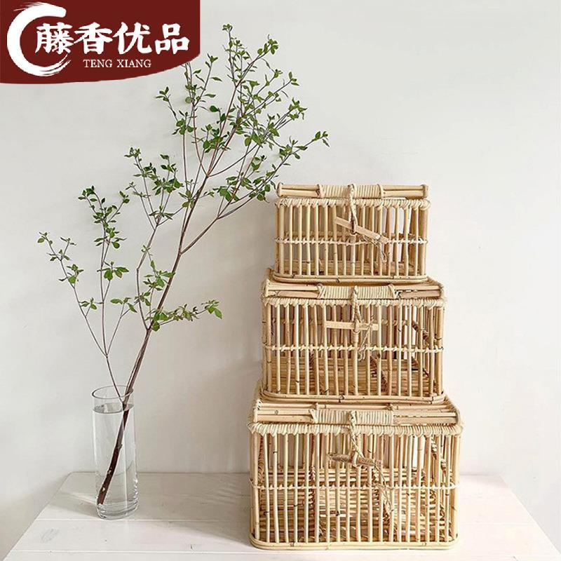 床头置物篮藤编收纳篮置物筐家用民宿杂物衣服整理带盖储物框日式