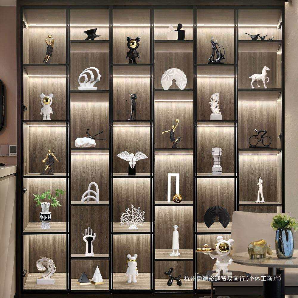 新房客厅软装电视柜酒柜装饰品感摆件现代轻奢艺术品