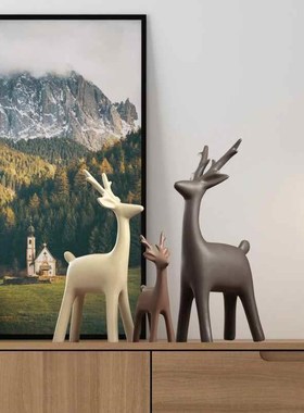 北欧现代简f约家居摆件客厅玄酒柜电视关办公室装饰品麋鹿四口