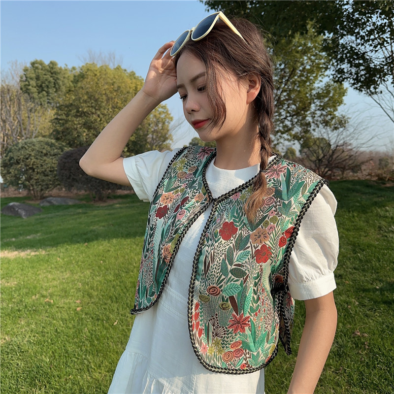 绿色花园~高级感提花刺绣复古小披肩民族风百搭马甲小外套配衬衫