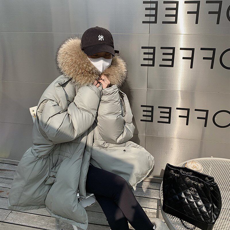 鹅绒羽绒服女冬季时尚加厚貉子大毛领冬装军绿色超好看鹅绒服外套