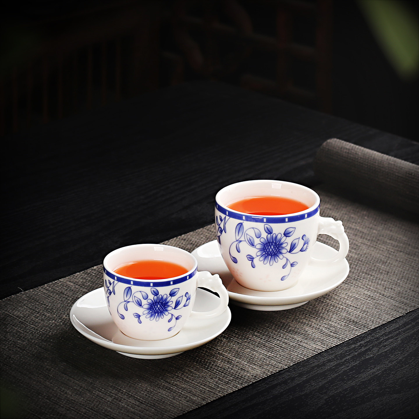 羊脂玉品茗杯陶瓷带把手柄功夫茶杯子喝茶有耳防烫手家用待客茶盏