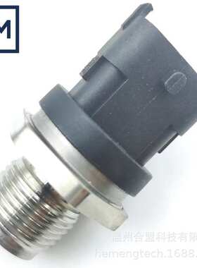 OE:0281002700 0281006365 适用康明斯燃油导轨压力传感器