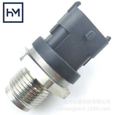 OE:0281002700 0281006365 适用康明斯燃油导轨压力传感器