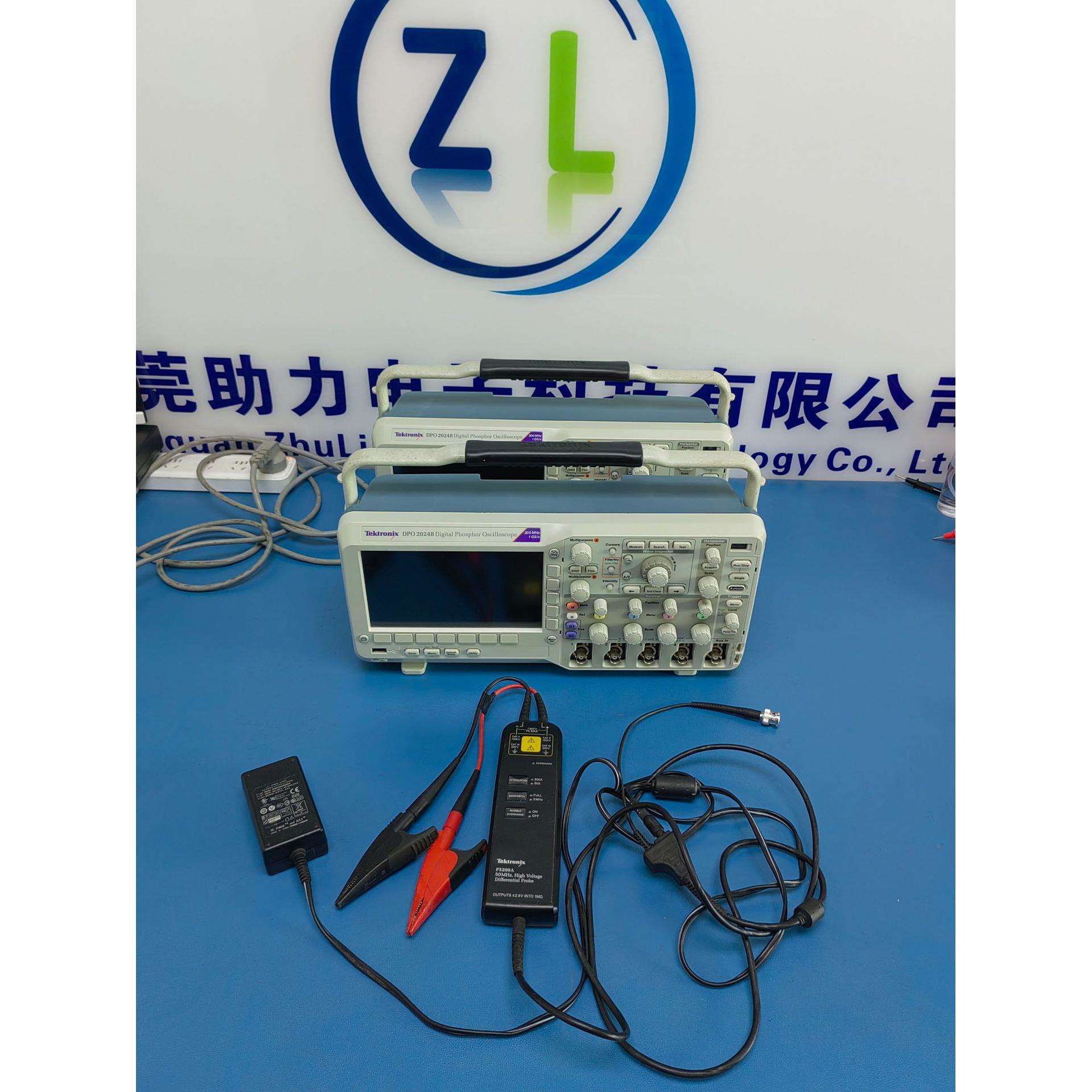 P5200A探头泰克P5200A 高压差分探头,适用于泰克所有示波器