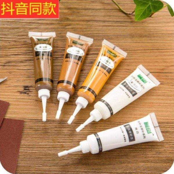木门补漆俱修地板呈迎馥雅晨创家修补膏器木划痕坑洞油漆