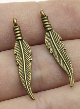 极速WYSIWYG 20pcs 6x31mm 4 Colors ZiGnc Alloy Feathers Charm