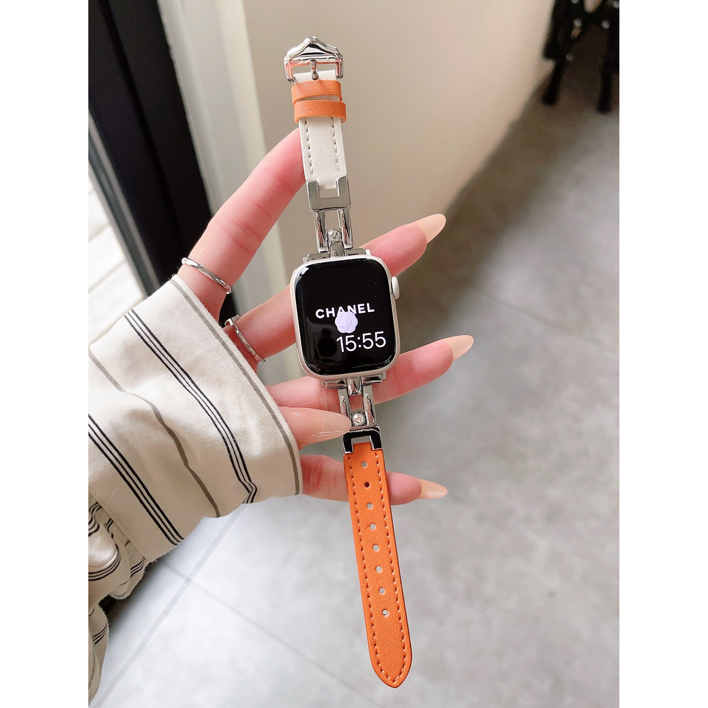 幺诺适用iWatch S10 /s9表带高级感ultra钻石金属滑梯皮质针扣苹果applewatch8/7/6/5小香风时尚新款腕带女款