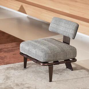 现代轻奢单人沙发小户型家用阳台布艺复古休闲椅意式极简客厅单椅