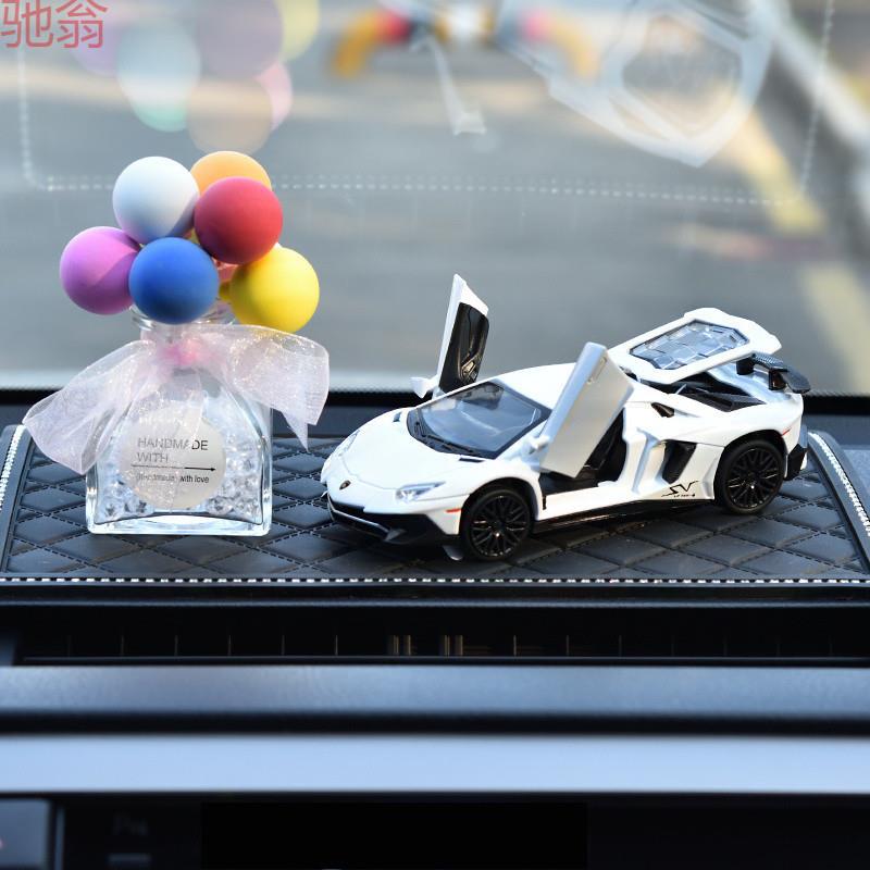 Q1Z车载创意摆件车模型装饰新款兰博跑车中控台内饰高挡网红汽车