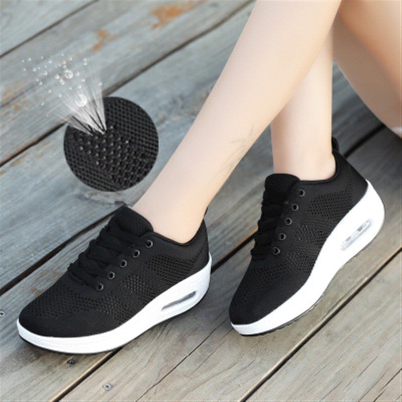 24春夏飞织透气女鞋缕空网鞋气垫运动鞋厚底女子摇摇鞋网面旅行鞋