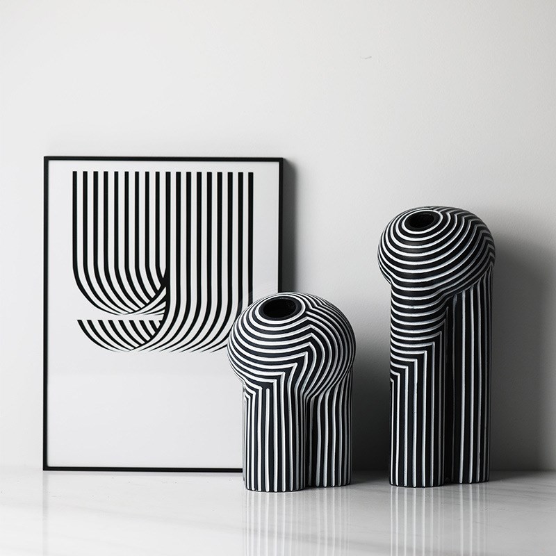 简约现代黑色树脂艺术条纹花器样板房客厅茶几餐桌售楼处桌面摆件