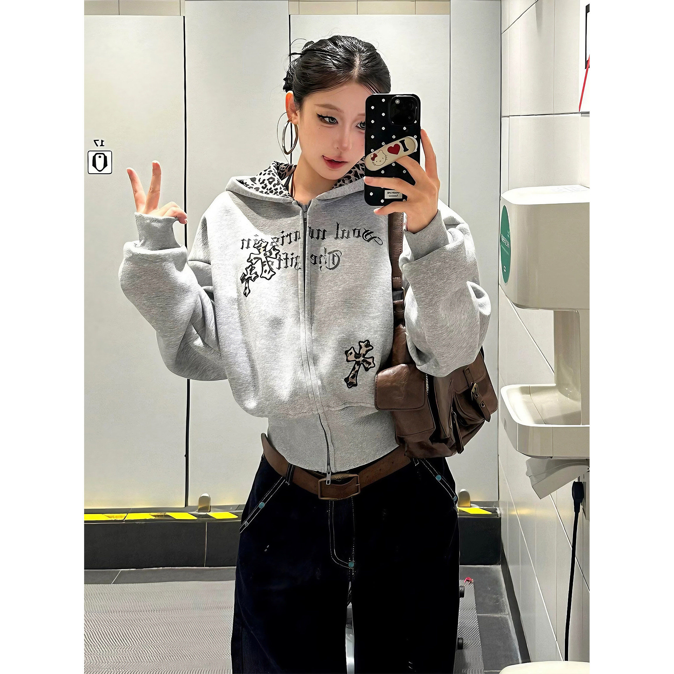 美式复古豹纹拼接连帽卫