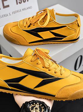 黄色德训鞋男秋季2025新款平底鞋男士百搭轻便运动板鞋小众休闲鞋