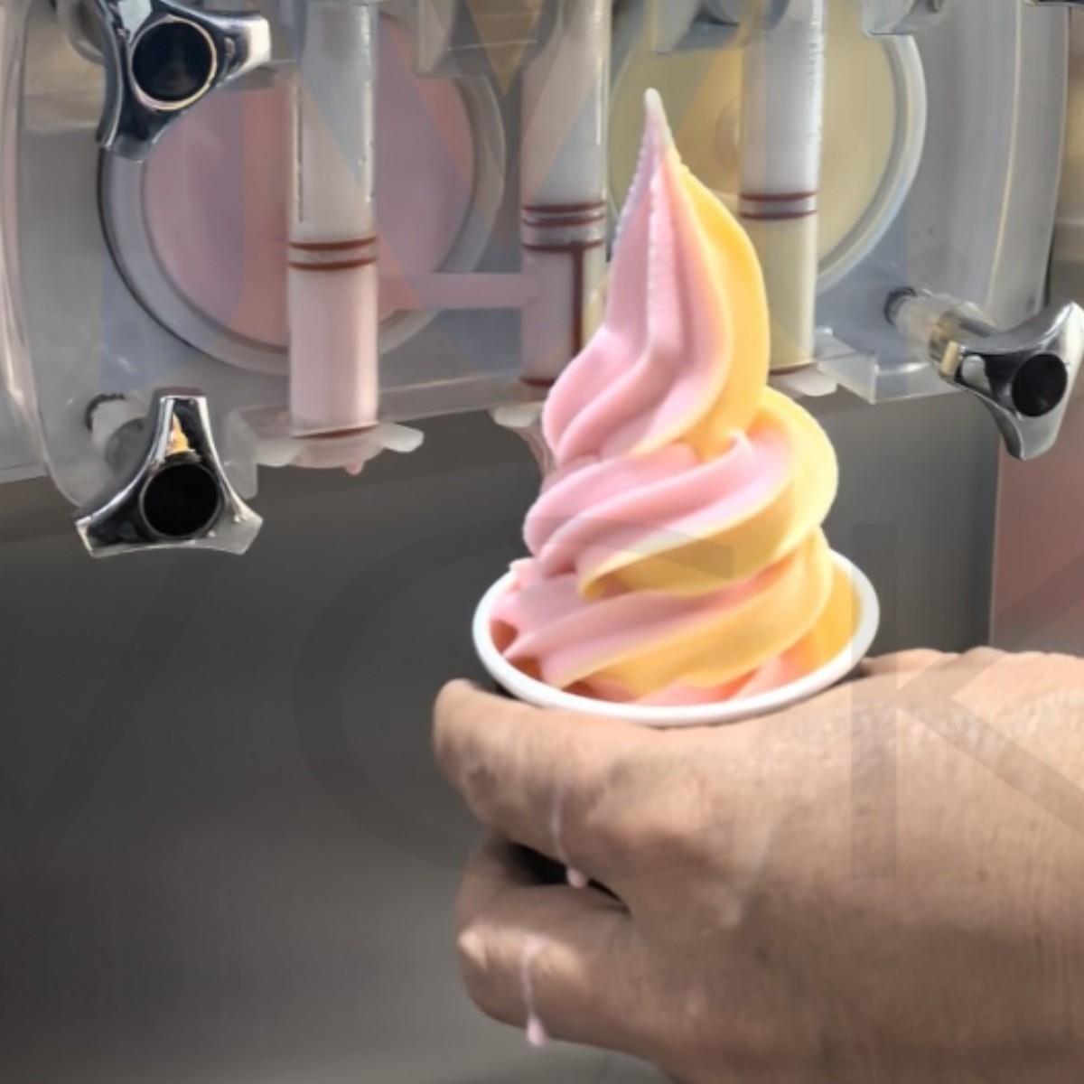 高效商用冰淇淋机一键生产餐厅用自助软冰激凌机可做冷饮或雪糕