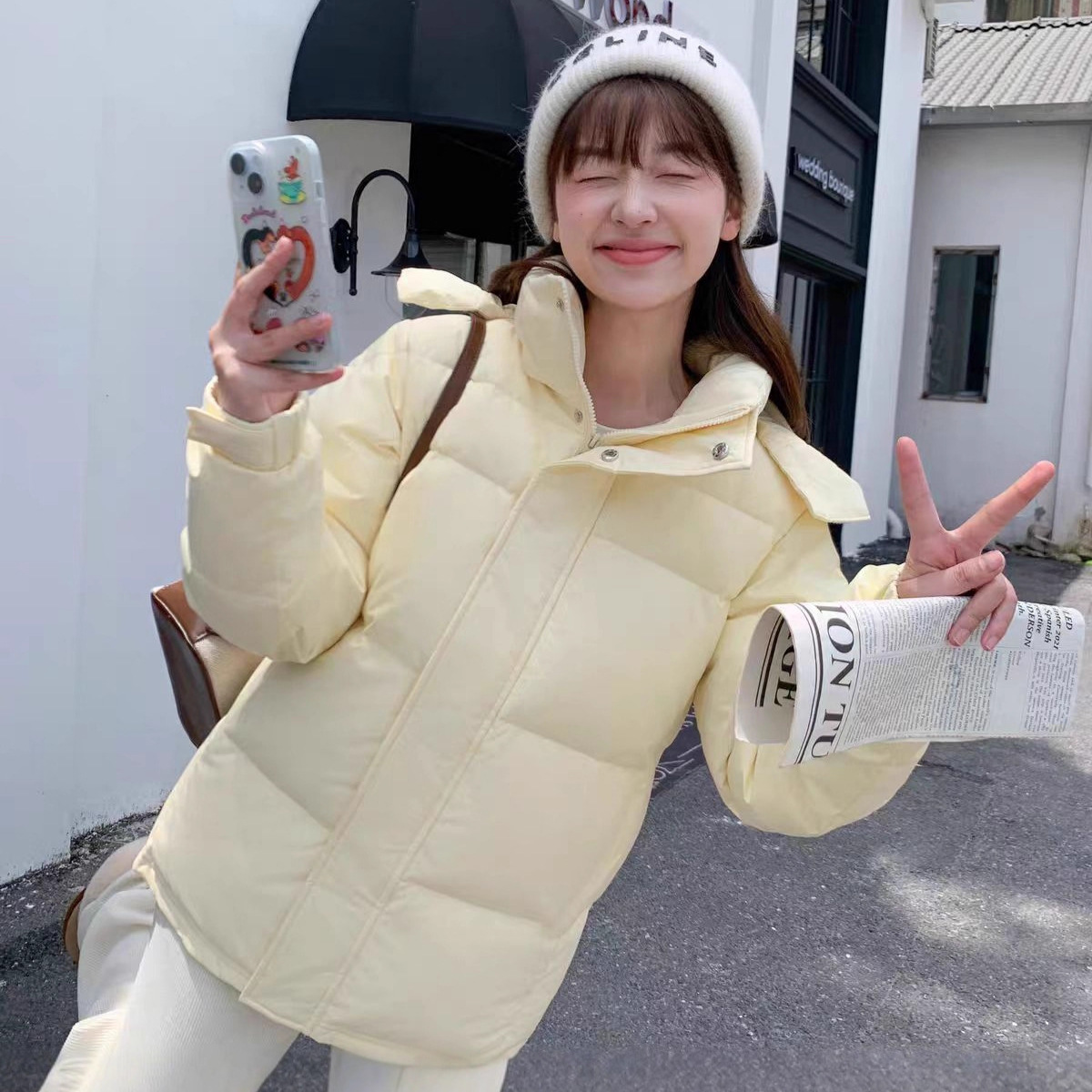 亮世秋同款中戏羽绒服女短款冬季2025新款加厚小个子爆款羽绒