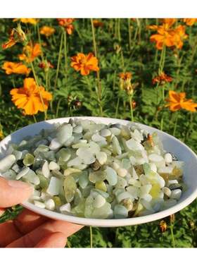 白色仿真专用装饰石子鸡血红卵石红色石头建筑彩色石板五彩石